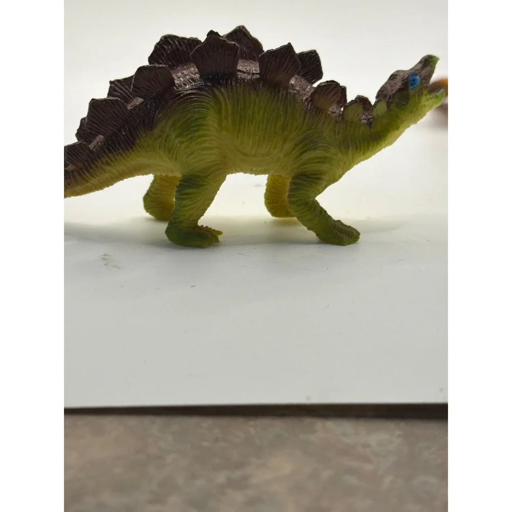 Lot of 5 Mixed Dinosaur Toy Figures Stegosaurus Pterosaur Prehistoric Creatures